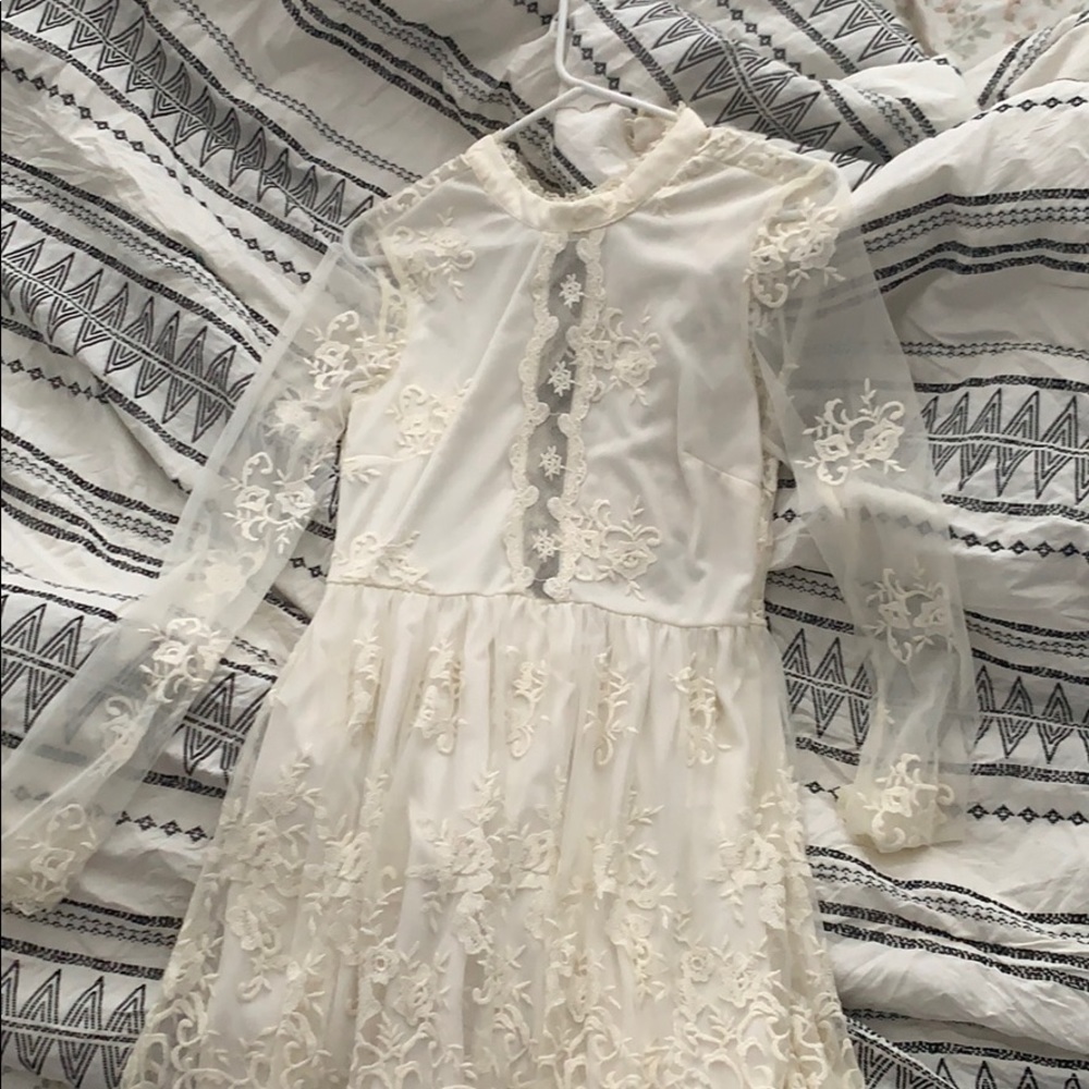 Lace dress!